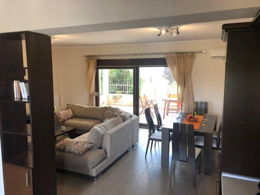 Дом отдыха Tristan Beachfront House